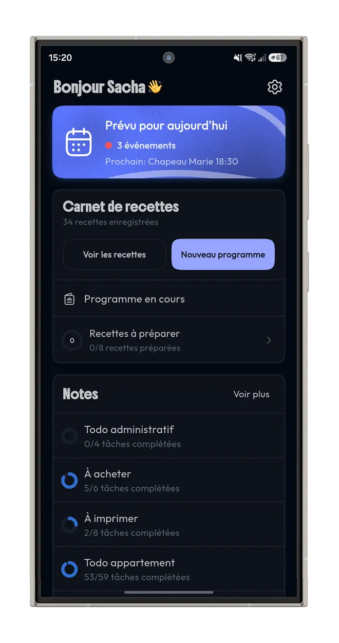 L’écran d’accueil de Shadom : les événements du jour, le carnet de recettes et les notes épinglées